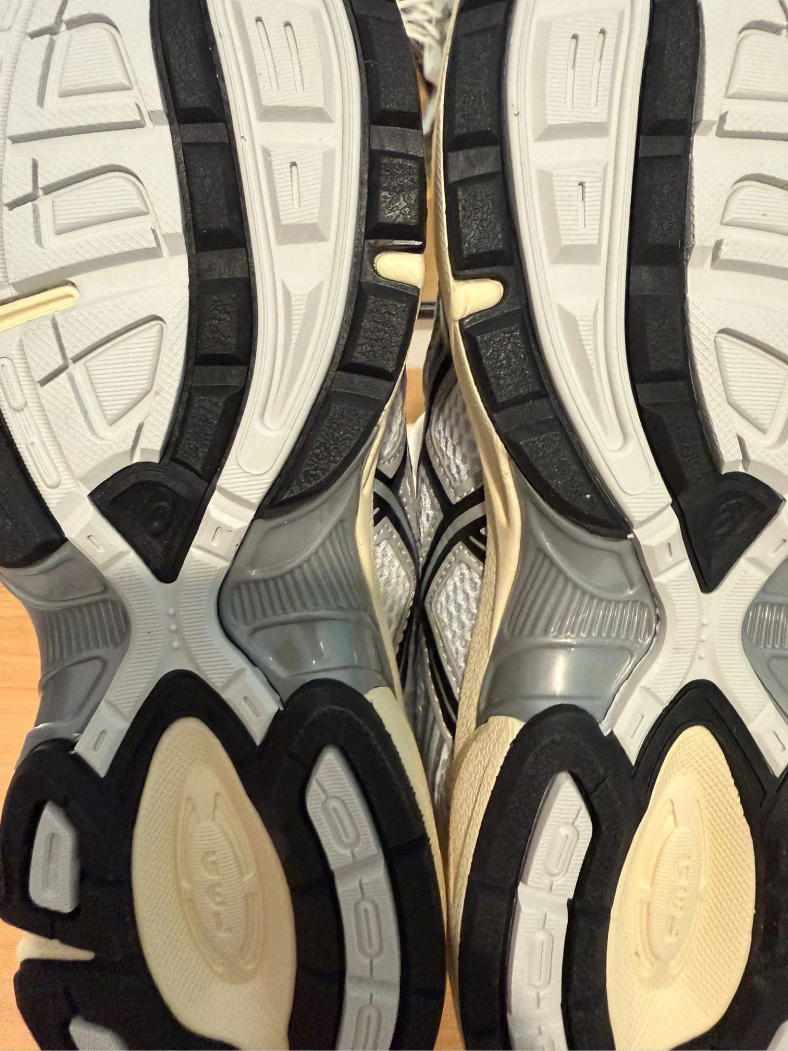 Asics Kayano 14 – photo 4